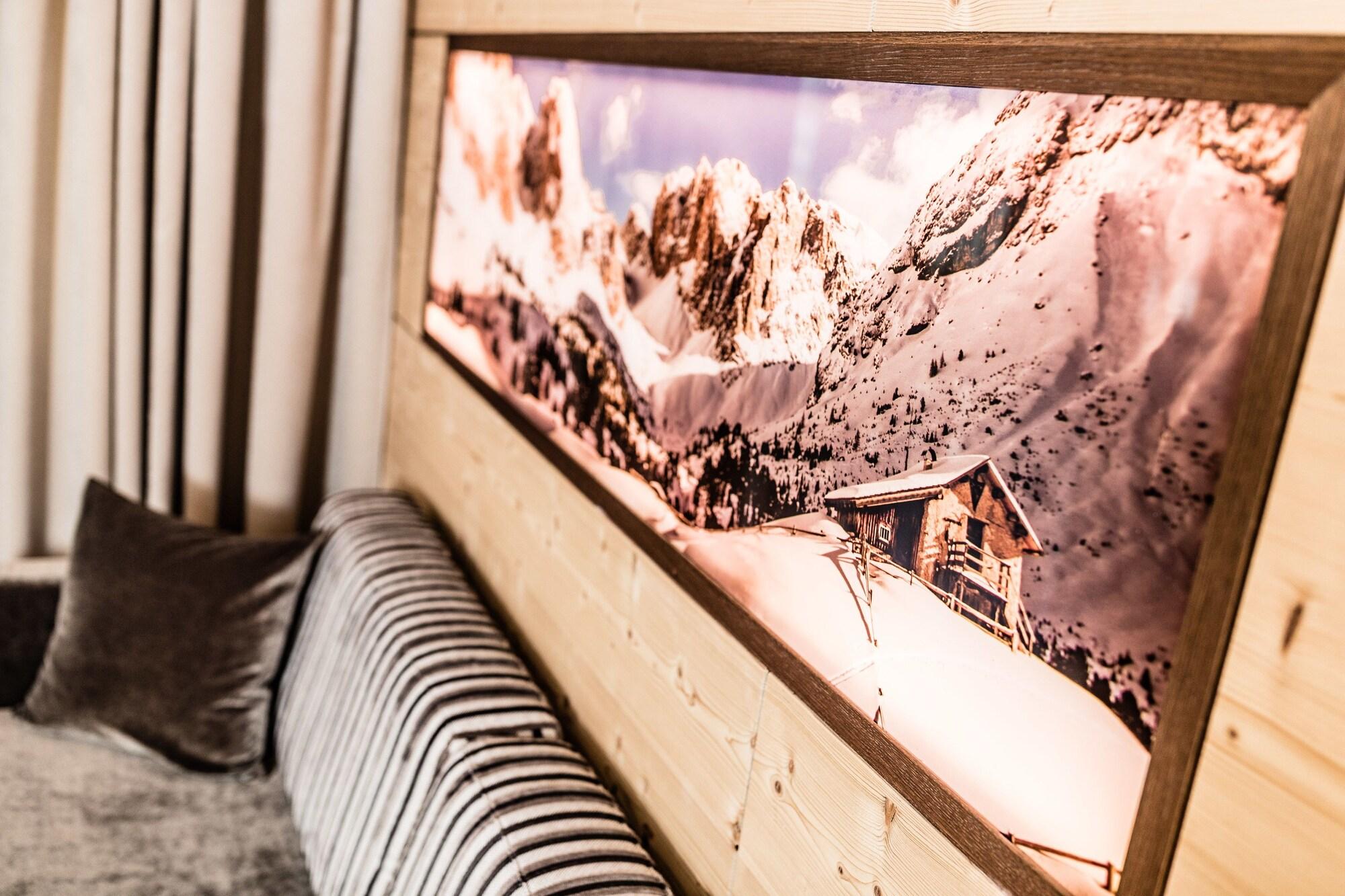 Hotel Continental Dolomites Selva di Val Gardena Extérieur photo