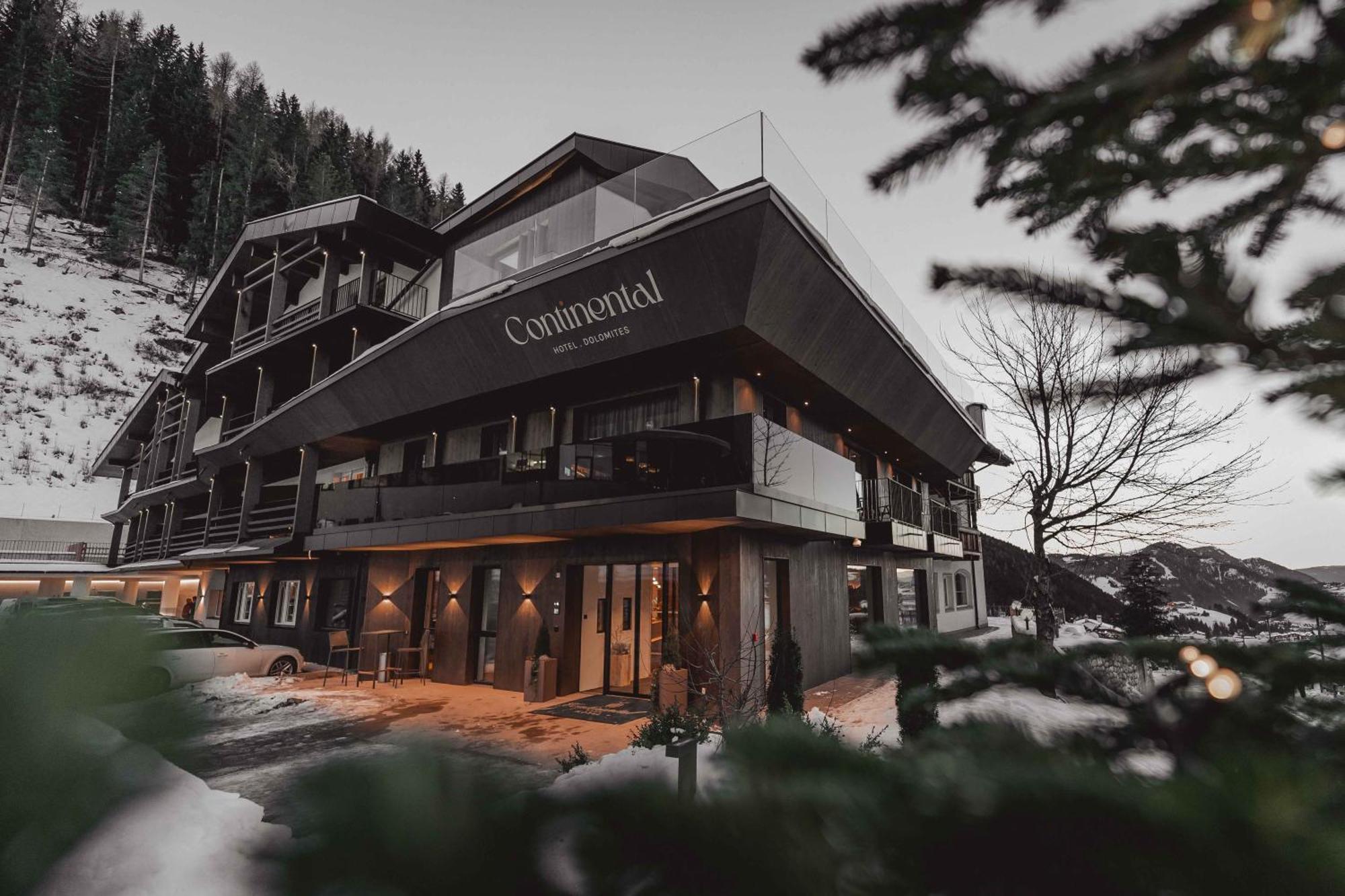 Hotel Continental Dolomites Selva di Val Gardena Extérieur photo