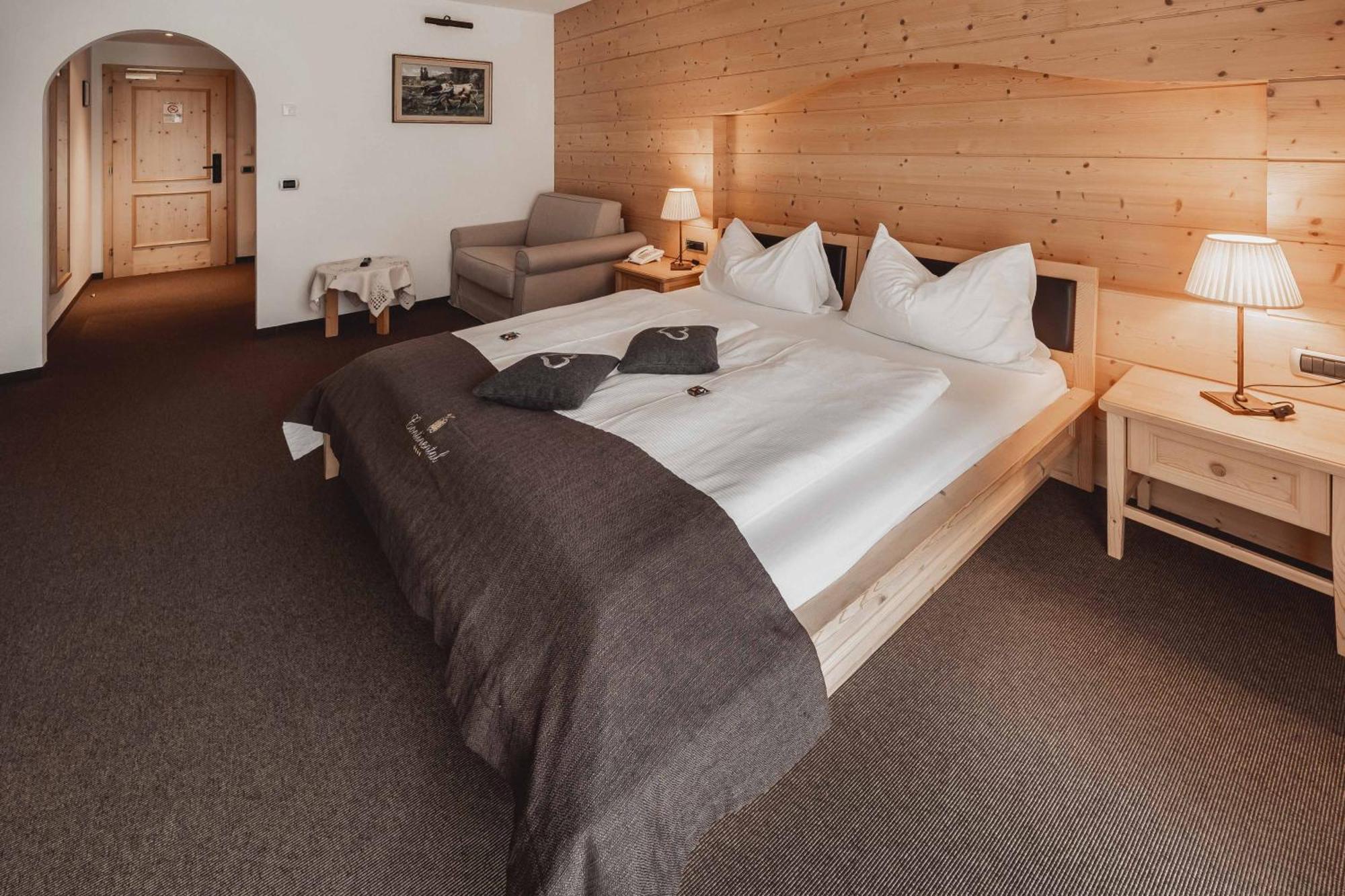 Hotel Continental Dolomites Selva di Val Gardena Extérieur photo