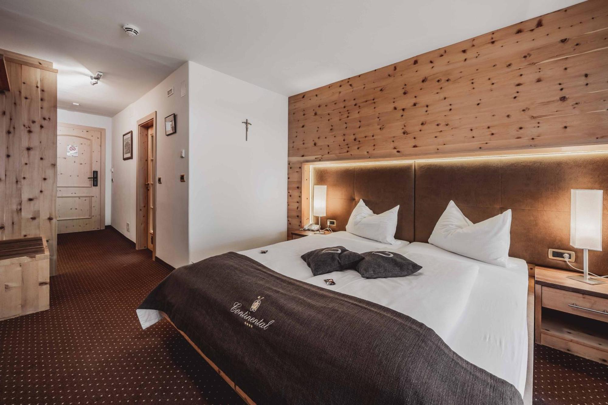 Hotel Continental Dolomites Selva di Val Gardena Extérieur photo
